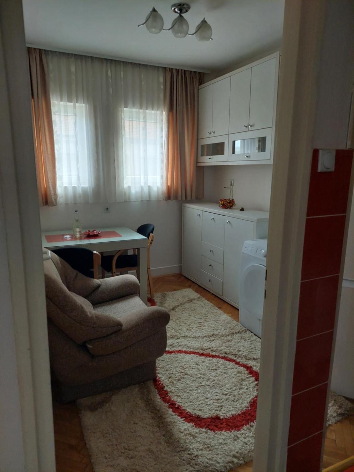 Uki Apartment Vranje